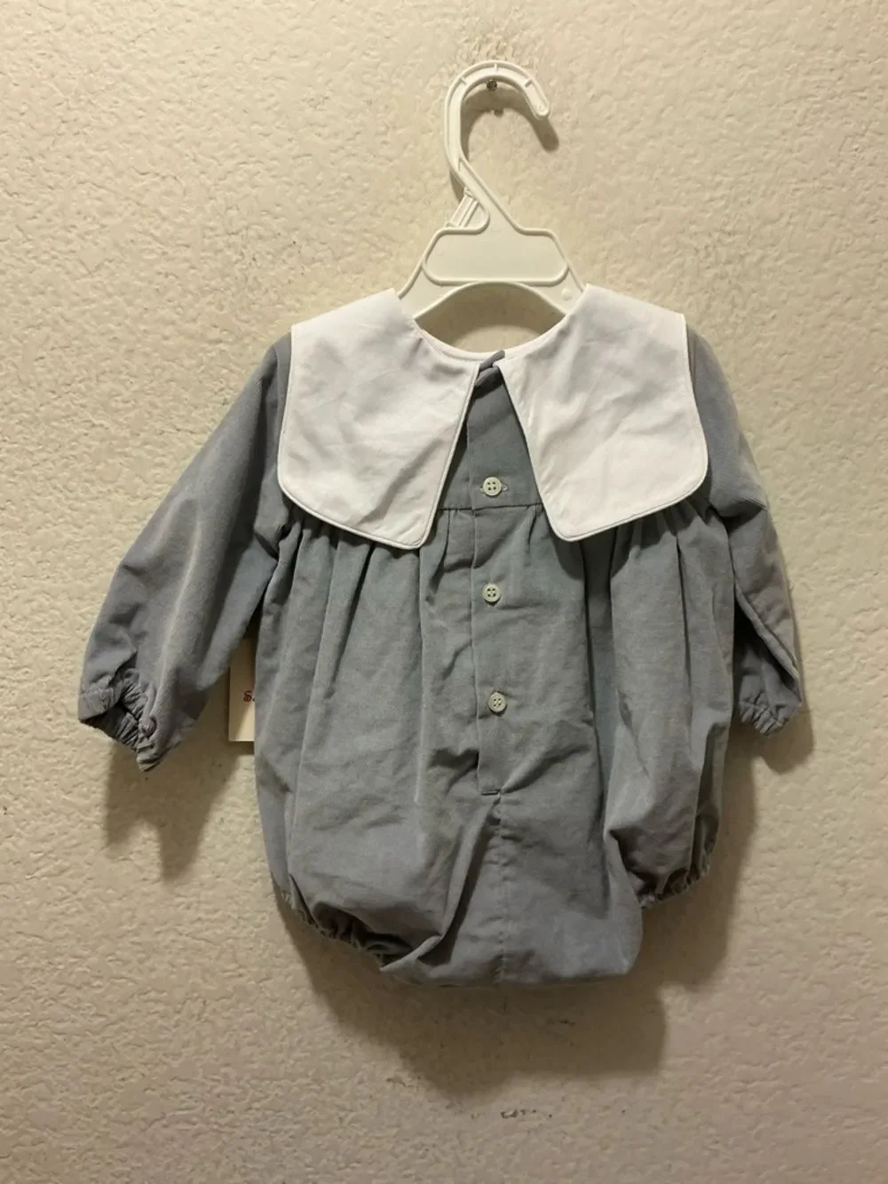 Sophie & Lucas soft grey